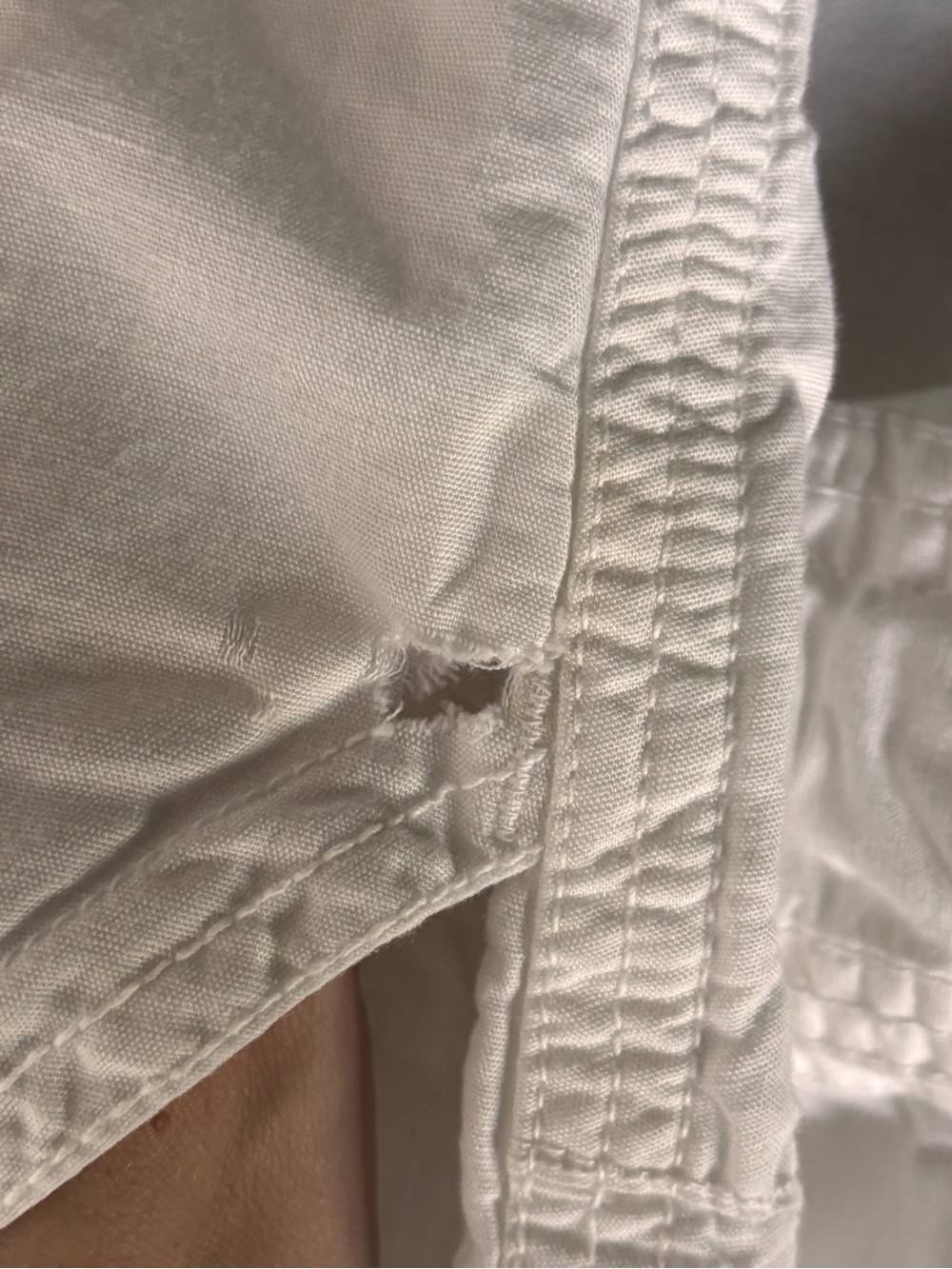 James Perse Drop Waist White Cotton Bermuda Shorts - Picture 7 of 15